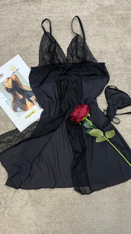 لباس خواب جلو باز حریر و گیپور مدل “Midnight Lace”