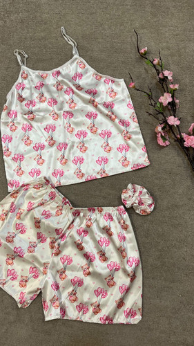 ست تاپ و شورتک ساتن ابریشم طرح خرس و بادکنک (مدل Teddy Pink)